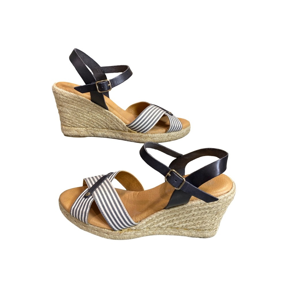 Eric Michael Navy White Wedge Sandals Spain Leather Womens 9.5 (EU 40) Nautical